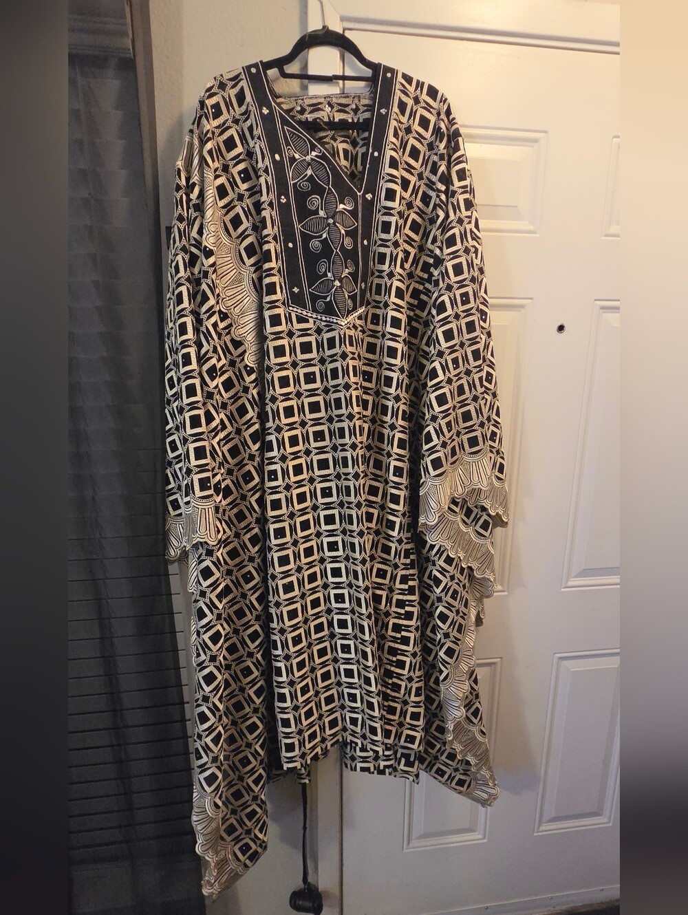 Men's Black and Cream Geometric Kaftan